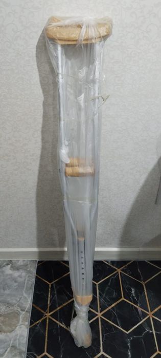 Костыли пара 8000 тенге