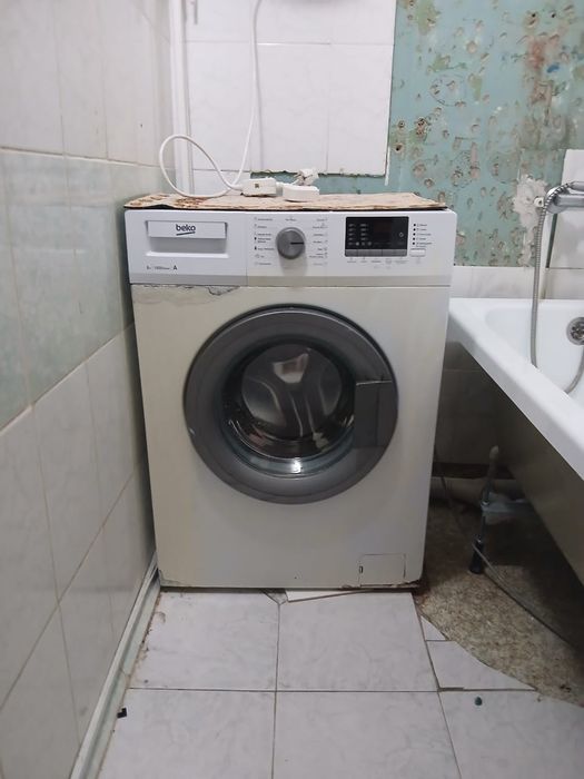 Продам стиральную машинку