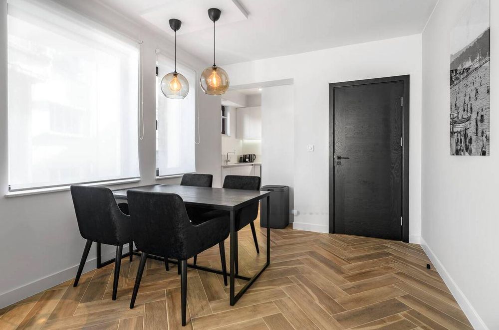 Дава се под наем Двустаен апартамент в Варна, Гръцка махала - 56 кв.м за 850 € - Снимка #2