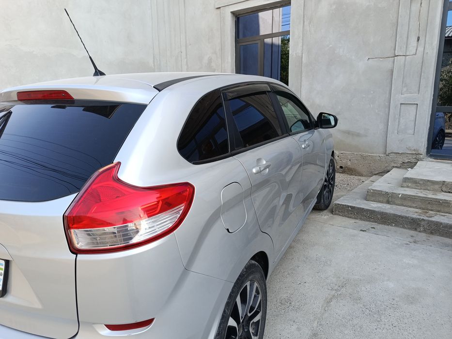 Lada X-Ray 2018 — 3