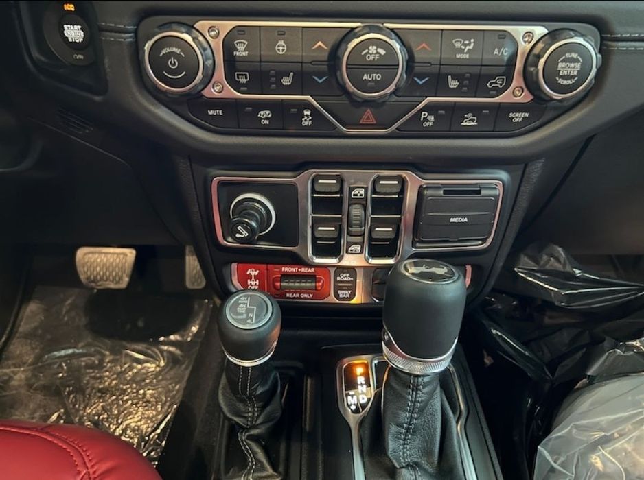 Jeep wrangler 392 off road