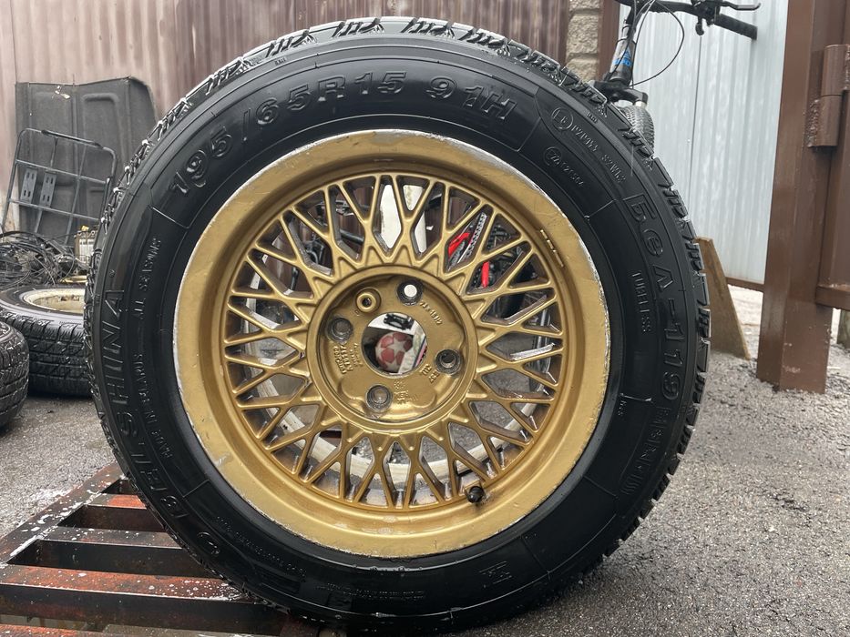 Продам срочно резина почти новый