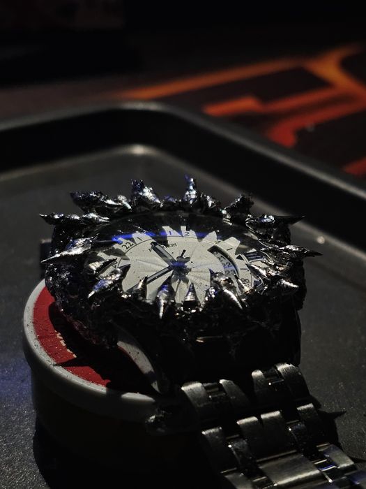 Bluenight Thorn Custom Часовник