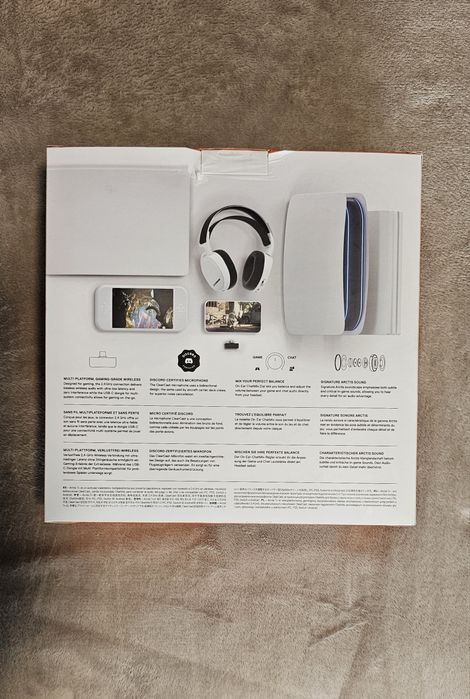 Слушалки Steelseries Arctis 7+ Wireless White