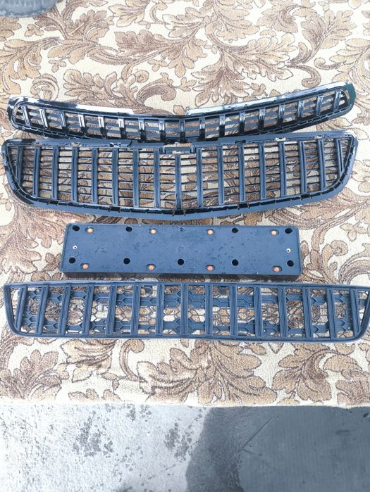 Решетки на Шевроле Кобальт