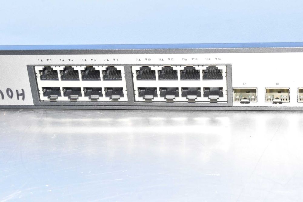 Switch Gigabit HPE 1950-24G-PoE+ JG962A