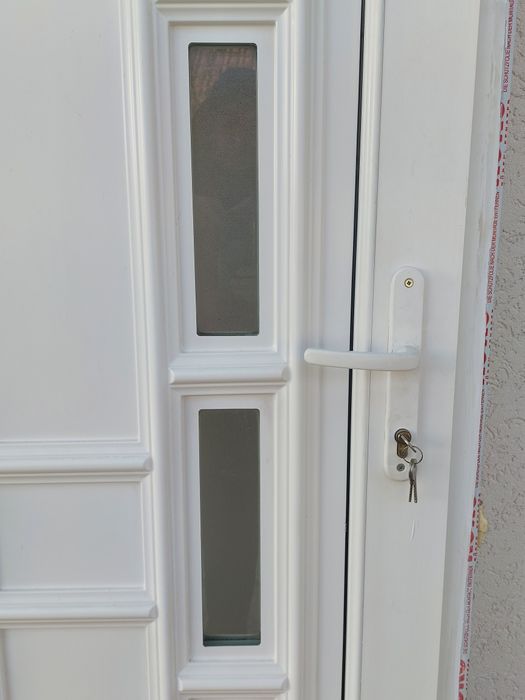 Vând ușă termopan pvc