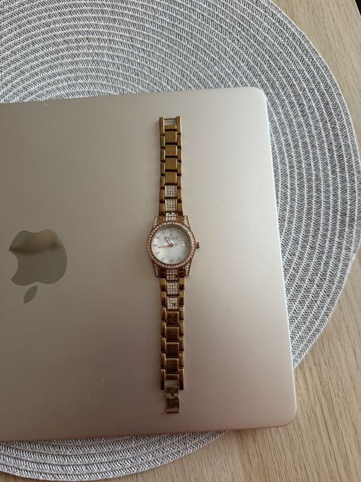 Часовник Rolex, rolex date just