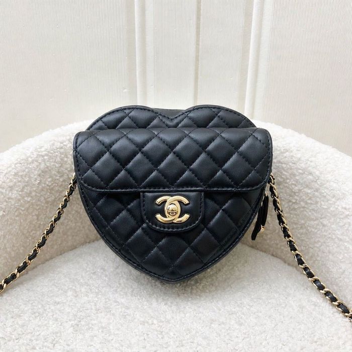 CHANEL дамска чанта