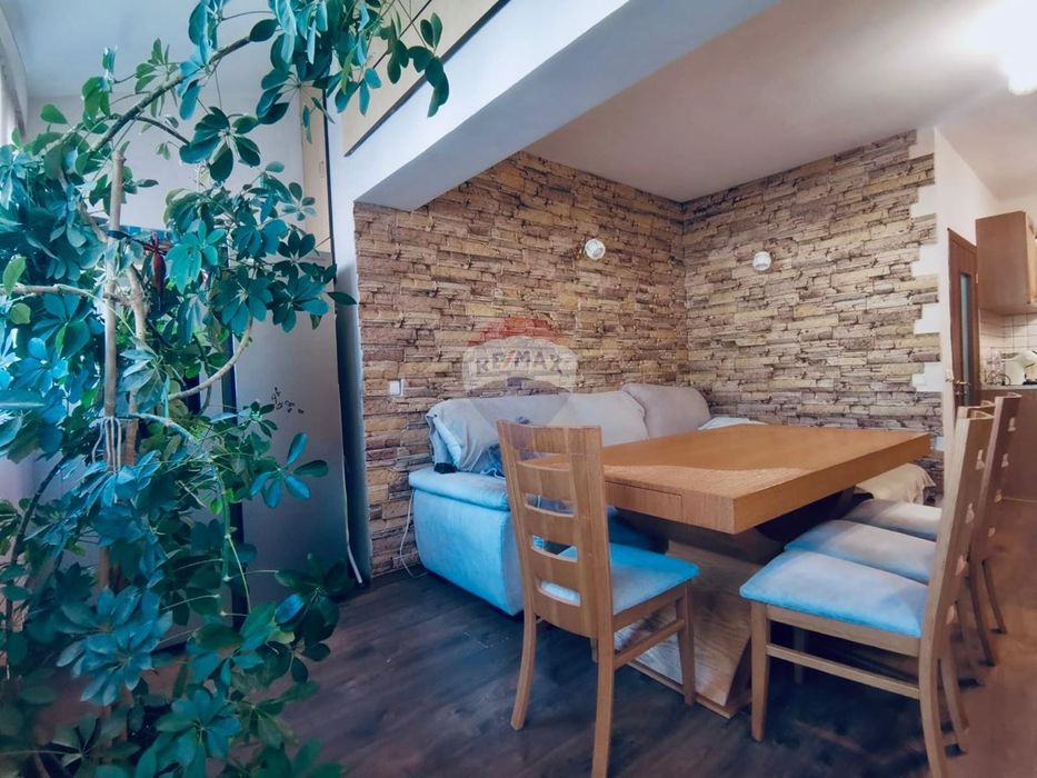 Апартамент с две спални и ПАРКОМЯСТО под наем,  Лятно Кино Тракия, гр