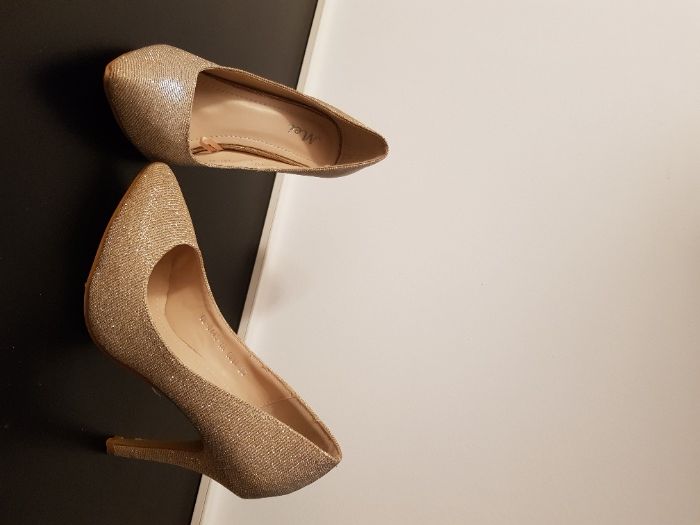 Pantofi sttileto de ocazie