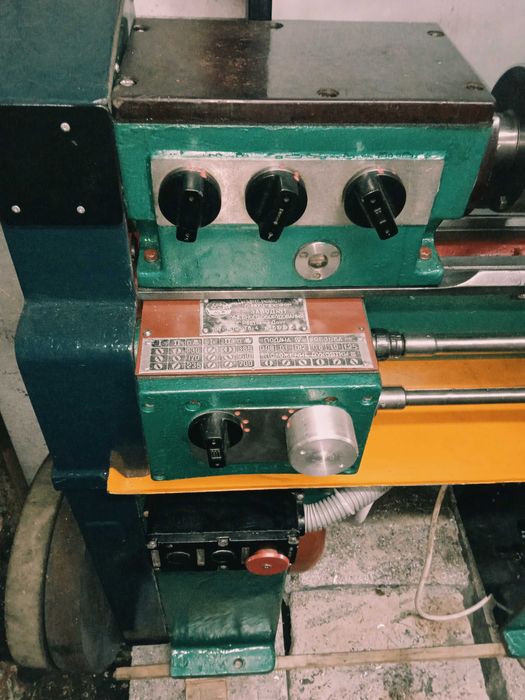 Станок токарный ТВ-4