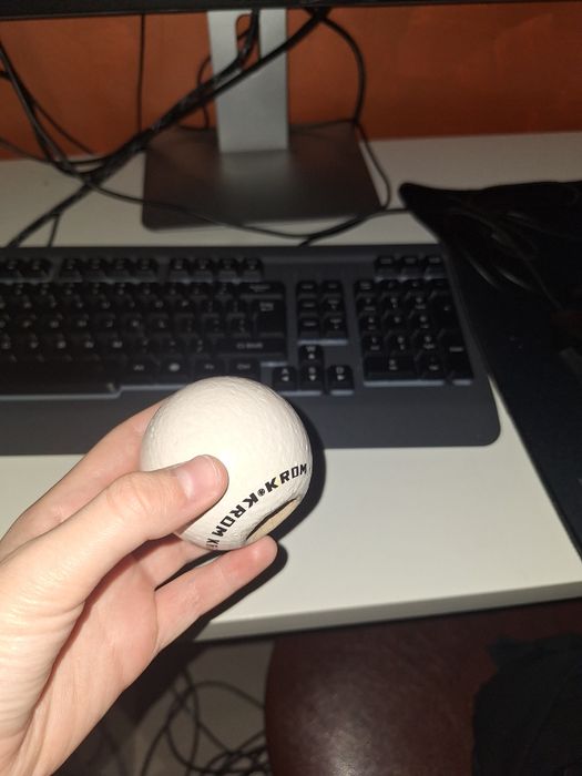 Kendama krom pop albasra plus bila alba krom.