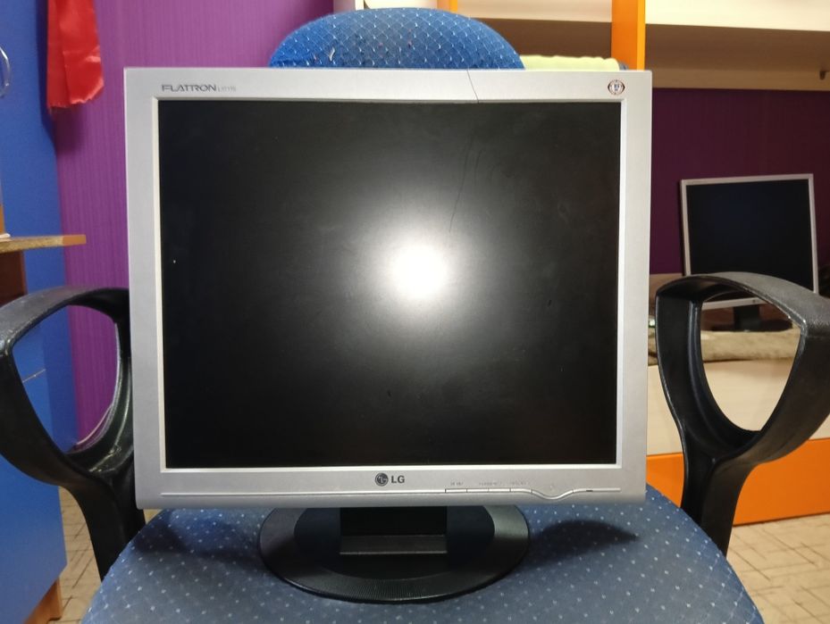 монитор lg l1717s