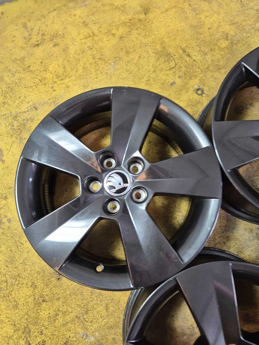 Jante Aliaj 5x100 15'' - OEM Skoda Fabia Skoda Rapid Skoda Scala / VW POLO / Seat Ibiza / AUDI A1 CA UNELE NOI 2024