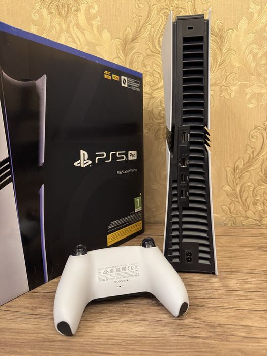 Playstation 5 pro 2 tb