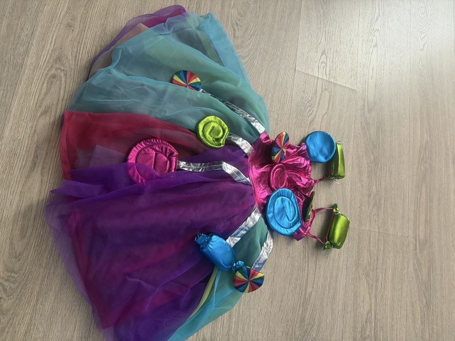 Поатья для девочки