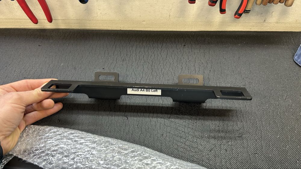 Продавам Isofix за Ауди А4 Б5