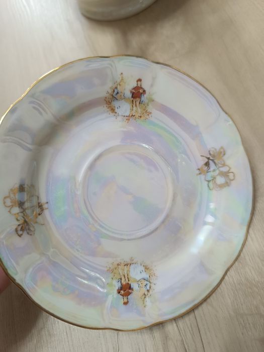 Мадонна. Чайный сервиз