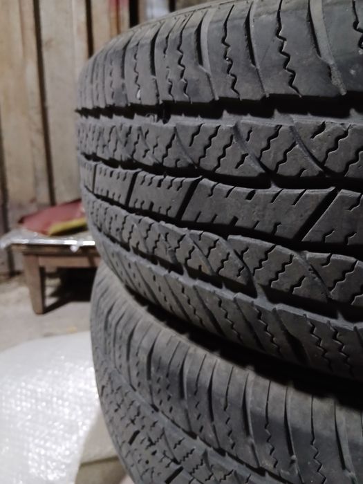 Grenlander  215/60 R17