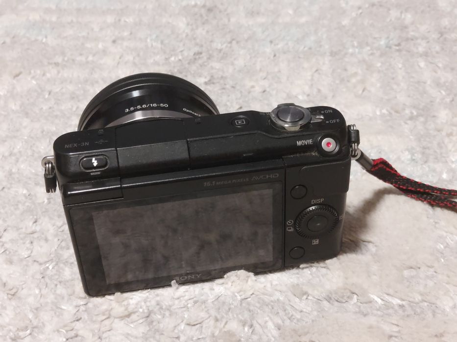 Sony Alpha NEX-3N