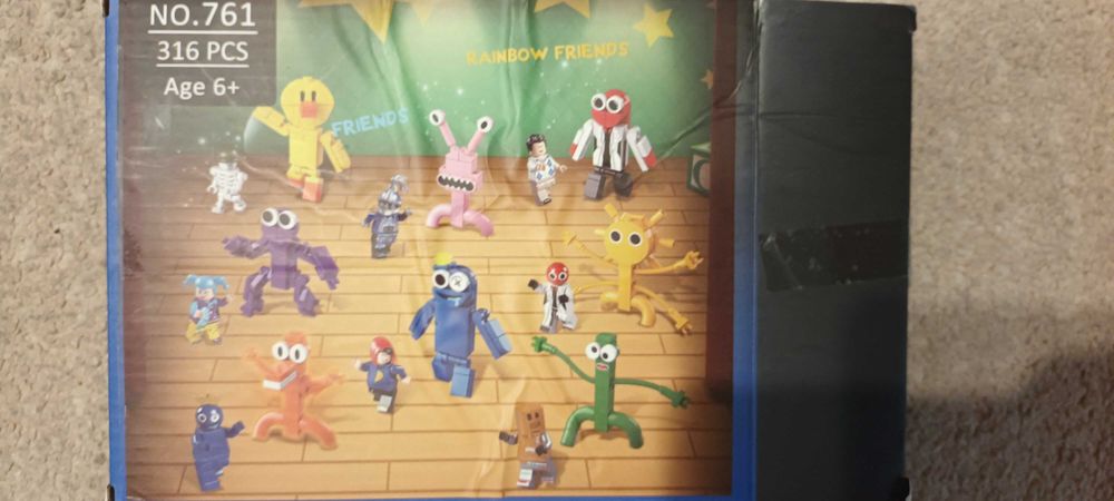 Детски подобни на лего фигурки, над 6 години