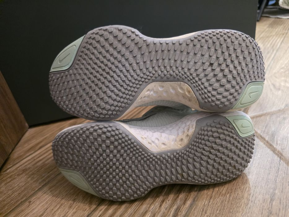 Дамски маратонки NIKE ZOOM