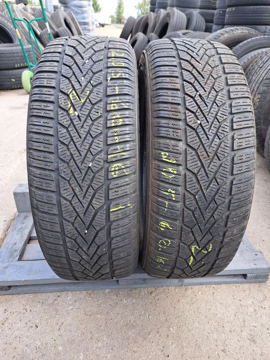 Anvelope de iarna 205-60r16 Semperit