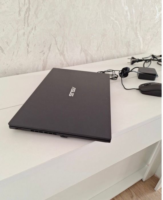 Ноутбук ASUS ExpertBook i7 16 GB RAM |SSD 512GB| Состояние отличное