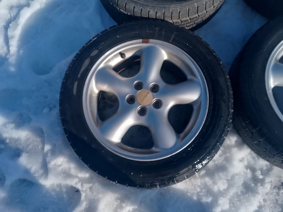 Продам диски с зимней резиной