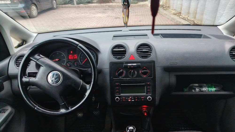 Vw Caddy 1,9 tdi an fabricație 2006