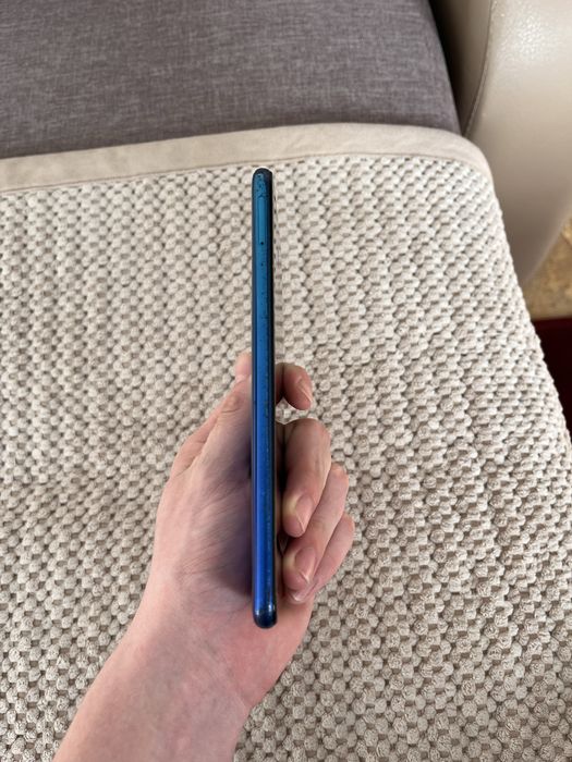 телефон Huawei Y7