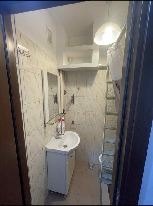 PF, Apartament 2 cam Podu Ros/Cantemir
