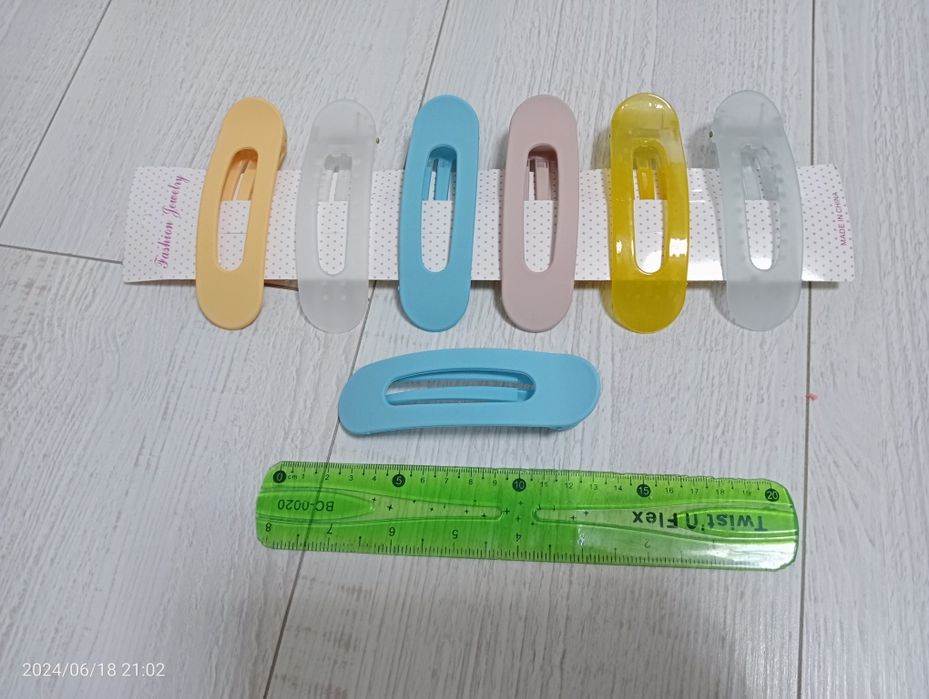 Заколки и крабики