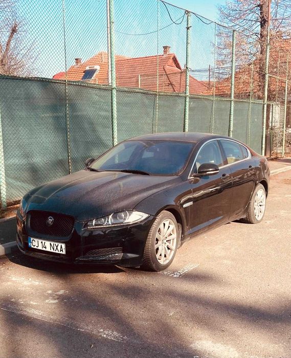 Vand urgent JAGUAR XF , an  2012