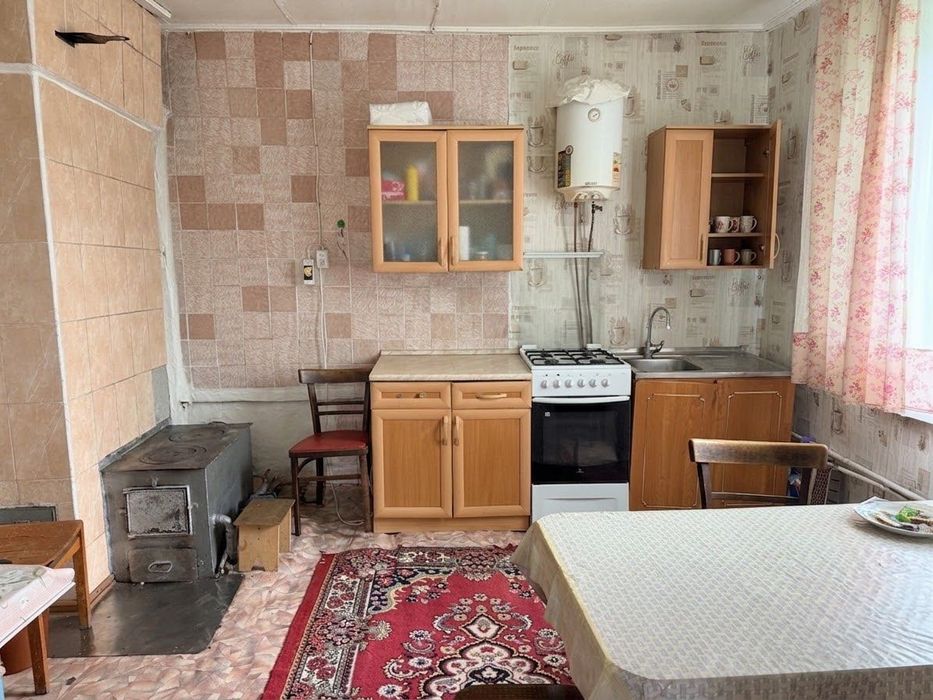 Продам квартиру в двухквартирном доме