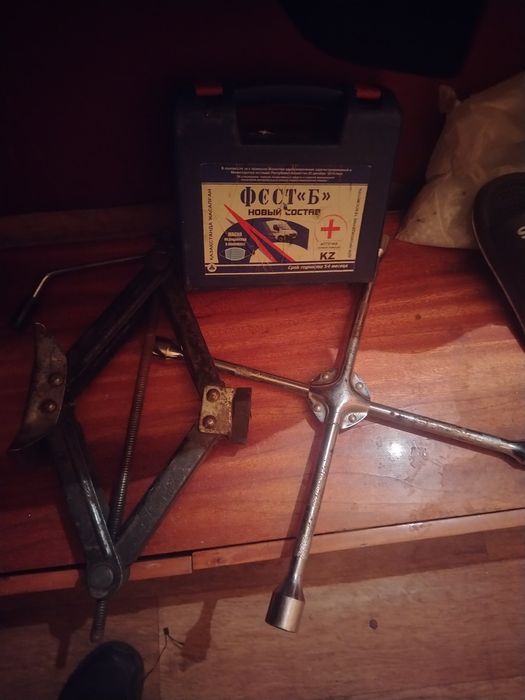 Продам   домкрат