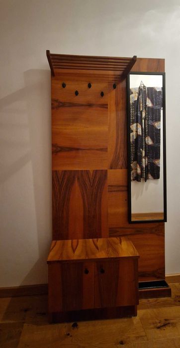 Cuier haine lemn hol