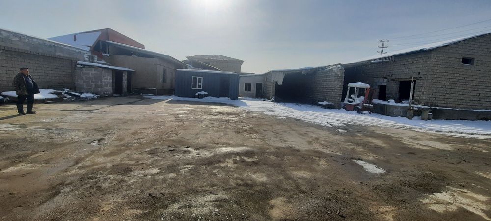 15.8 sotok turar joy