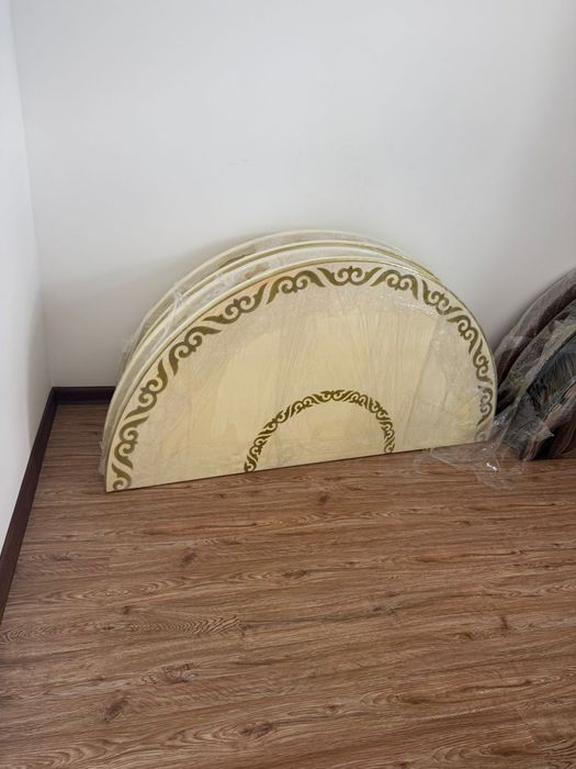 Столы казахские круглые