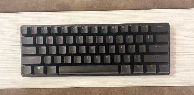Tastatura Gaming mecanica Razer Huntsman Mini Red Switch