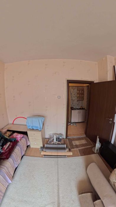 Обзаведен Тристаен Апартамент за Продажба в гр.Търговище, Център