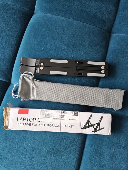 Стойка за лаптоп или таблет