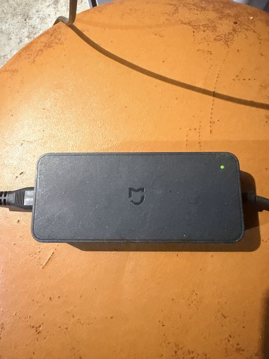 Trotinetă electrică Xiaomi Mijia M365 – Funcționare impecabilă