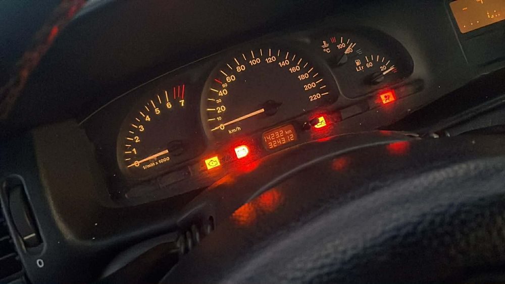 Vând/schimb opel vectra b