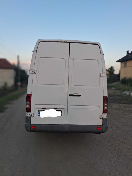 Mercedes-sprinter 413