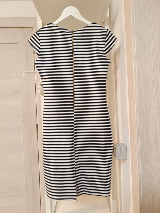 Rochie mulata, albă cu dungi măsura S/M