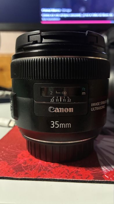 Canon 35mm f.2 Is Ef