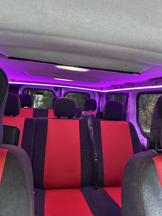 Vand sau schimb Renault Trafic 3 an  2015 cu autoplatforma BA14