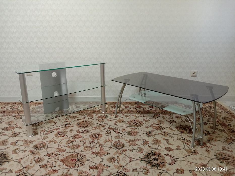 Стеклянная подставка